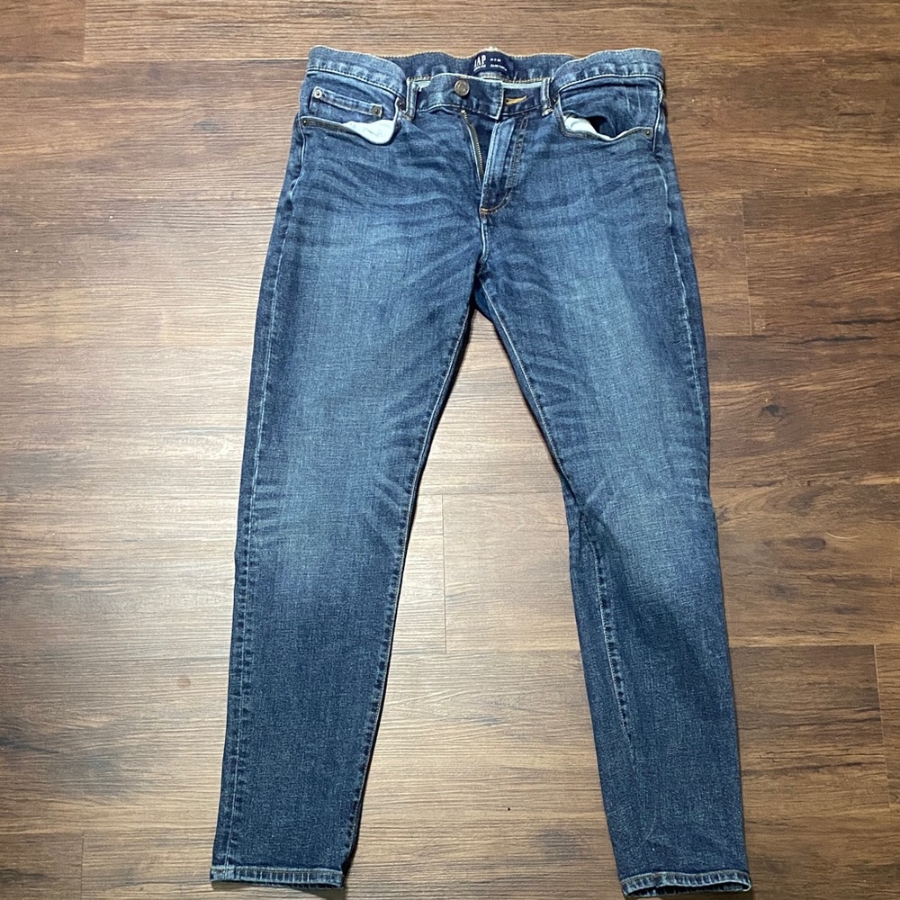 GAP Women's Dark Blue Skinny Jeans